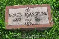 0887_moyes_grace_evangeline_family_stone3