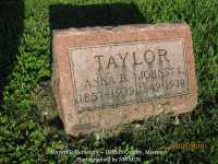 0046_taylor_anna_johnst