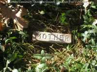 052_mother